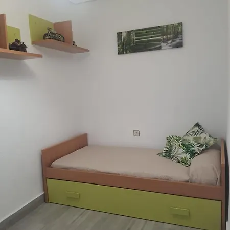Piso Muy Amplio, Nuevo Y Luminoso At-cc-00782 Lejlighed Casar de Cáceres